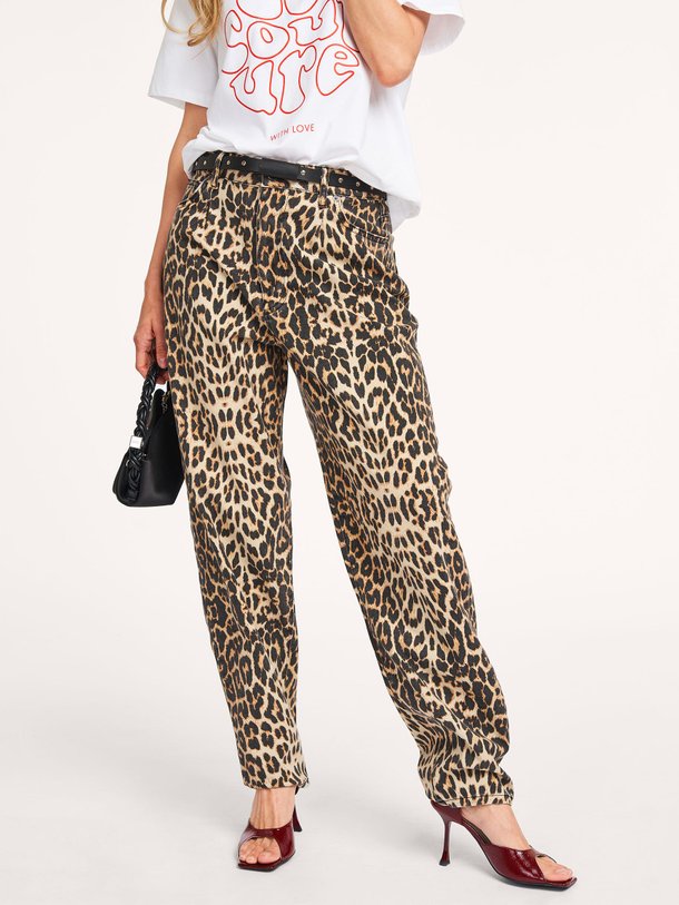 Ontdek de Leo high waist straight fit leopard jeans van Co'Couture in de kleur bruin bij Orangebag. Op werkdagen voor 21:45 besteld, morgen in huis.