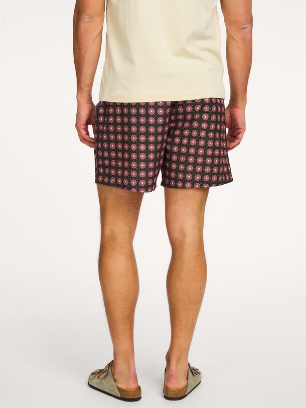 Ontdek de Coffee Lumo Swim Shorts van OAS bij Orangebag. Op werkdagen voor 21:45 besteld, morgen in huis.