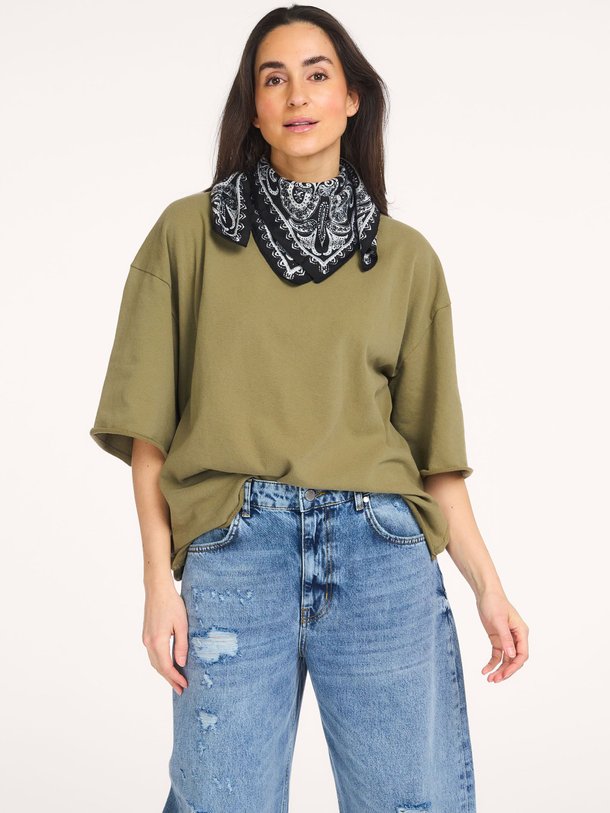 Ontdek de Ykobow katoenen T-shirt van American Vintage in de kleur Groen bij Orangebag. Op werkdagen voor 21:45 besteld, morgen in huis.