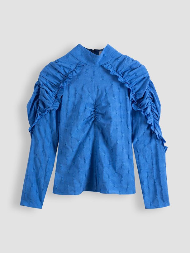 Ontdek de Helene viscosemix top met dessin van Hofmann Copenhagen in de kleur blauw bij Orangebag. Op werkdagen voor 21:45 besteld, morgen in huis.
