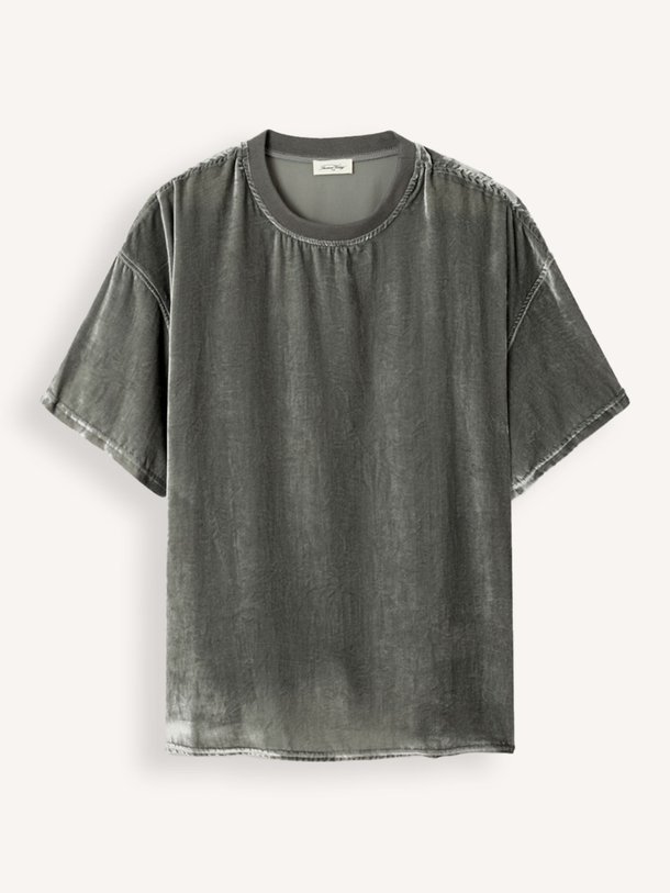 Ontdek de Ankaz viscosemix velours T-shirt van American Vintage in de kleur Grijs bij Orangebag. Op werkdagen voor 21:45 besteld, morgen in huis.