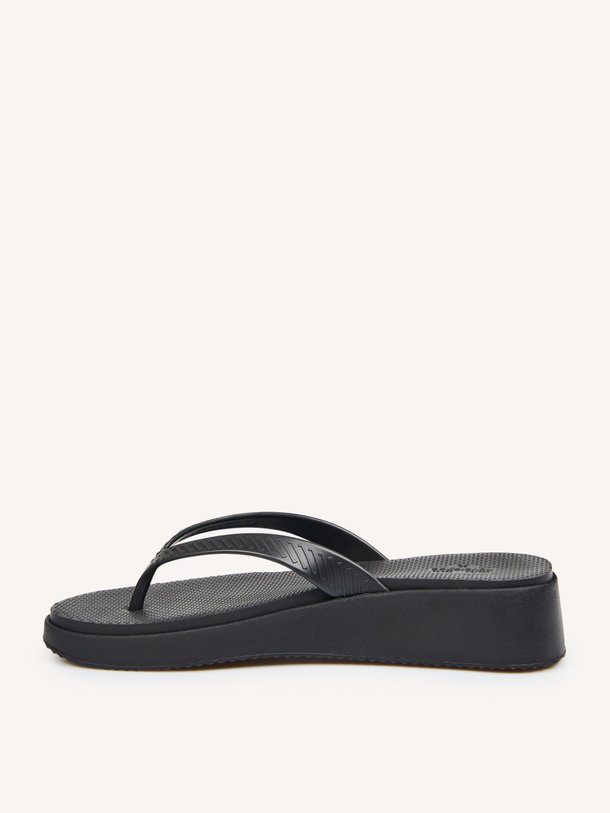 Ontdek de HAV. HIGH PLATFORM II van Havaianas bij Orangebag. Op werkdagen voor 21:45 besteld, morgen in huis.