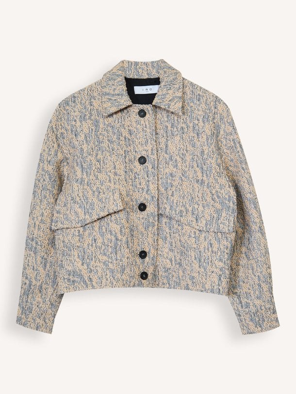 Ontdek de Elios katoenmix gemêleerd jasje van Iro in de kleur Beige bij Orangebag. Op werkdagen voor 21:45 besteld, morgen in huis.