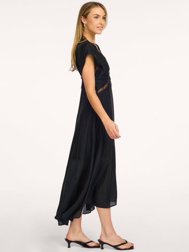 Copenhagen Muse Cmmolly-Dress Ontdek de CMMOLLY-DRESS van Copenhagen Muse bij Orangebag. Op werkdagen voor 21:45 besteld, morgen in huis.