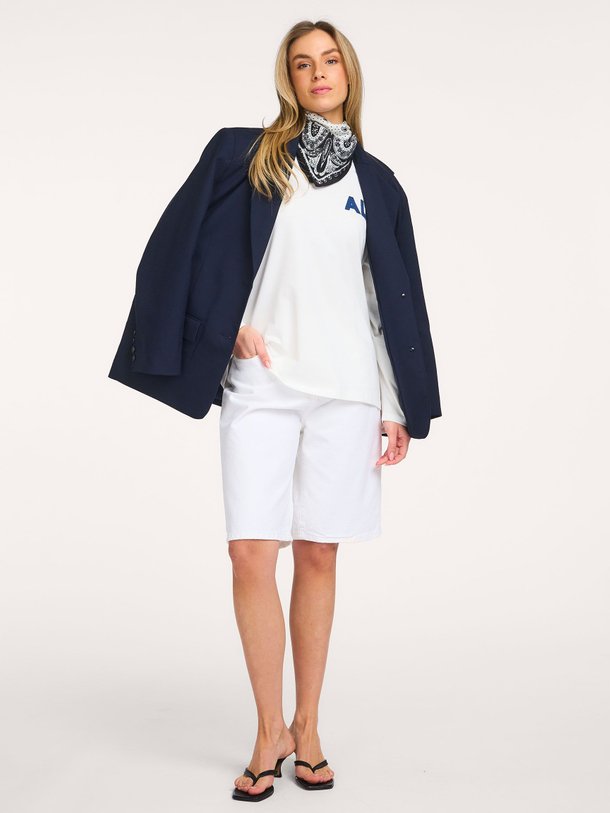 Ontdek de Katoenen logo longsleeve van Alix The Label in de kleur Off-white bij Orangebag. Op werkdagen voor 21:45 besteld, morgen in huis.