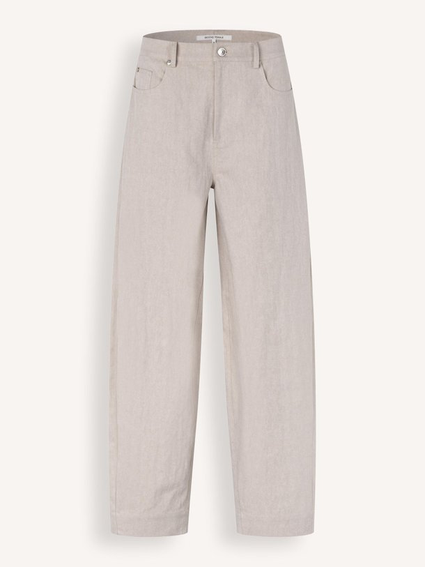 Ontdek de Bacoli, katoenmix barrel fit broek van Second Female bij Orangebag. Op werkdagen voor 21:45 besteld, morgen in huis.
