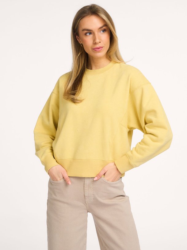 Ontdek de Katoenmix sweater van Yaya in de kleur Geel bij Orangebag. Op werkdagen voor 21:45 besteld, morgen in huis.