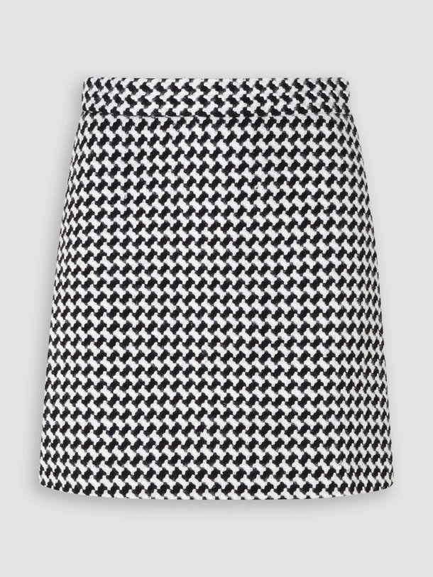 Ontdek de Badia geweven rok met dessin van Modstrom in de kleur zwart bij Orangebag. Op werkdagen voor 21:45 besteld, morgen in huis.