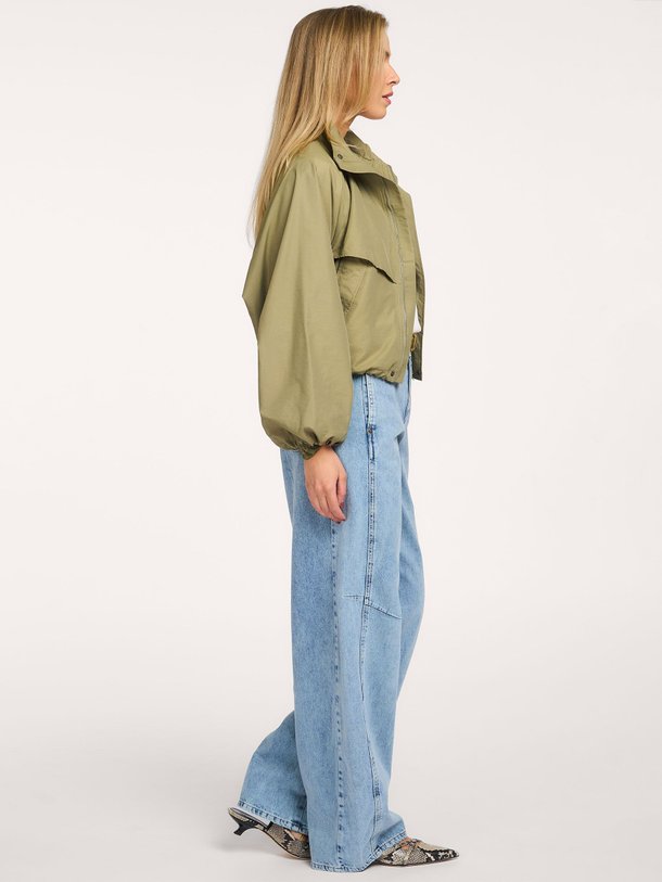 Ontdek de Alora geweven jack van Co'Couture in de kleur Groen bij Orangebag. Op werkdagen voor 21:45 besteld, morgen in huis.