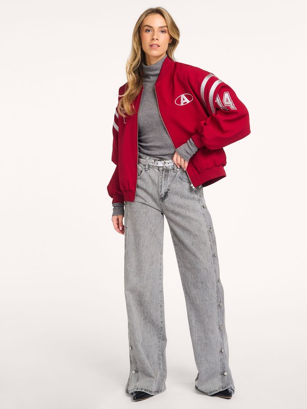 Ontdek de Geweven bomberjack van Alix The Label in de kleur Rood bij Orangebag. Op werkdagen voor 21:45 besteld, morgen in huis.