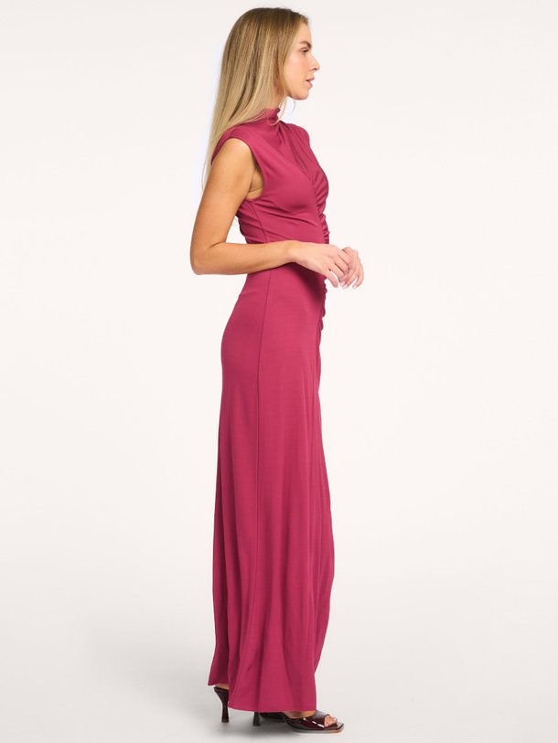 Ontdek de Saandressa viscosemix maxi jurk van Samsoe Samsoe in de kleur Roze bij Orangebag. Op werkdagen voor 21:45 besteld, morgen in huis.