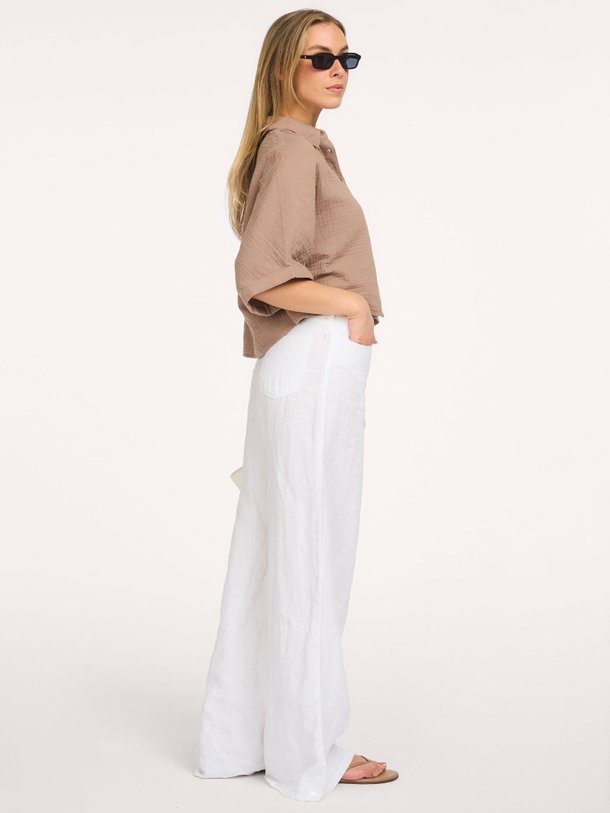 Ontdek de ladies woven oversized crinkle blouse van Alix The Label bij Orangebag. Op werkdagen voor 21:45 besteld, morgen in huis.
