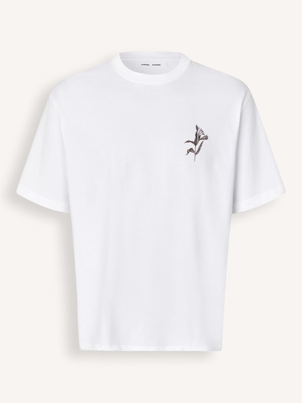 Ontdek de Salilium organic cotton T-shirt met print van Samsoe Samsoe in de kleur wit bij Orangebag. Op werkdagen voor 21:45 besteld, morgen in huis.
