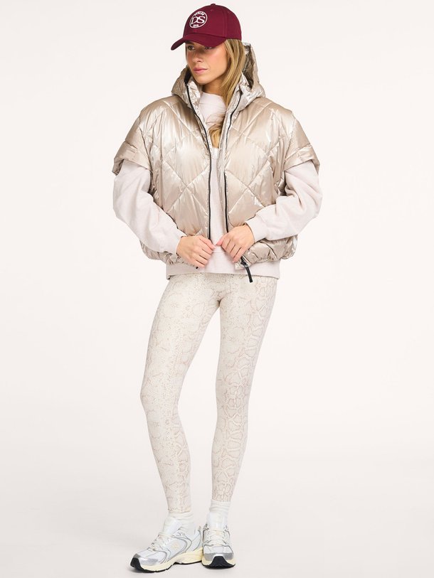 Ontdek de Jersey sportlegging van Deblon bij Orangebag. Op werkdagen voor 21:45 besteld, morgen in huis.