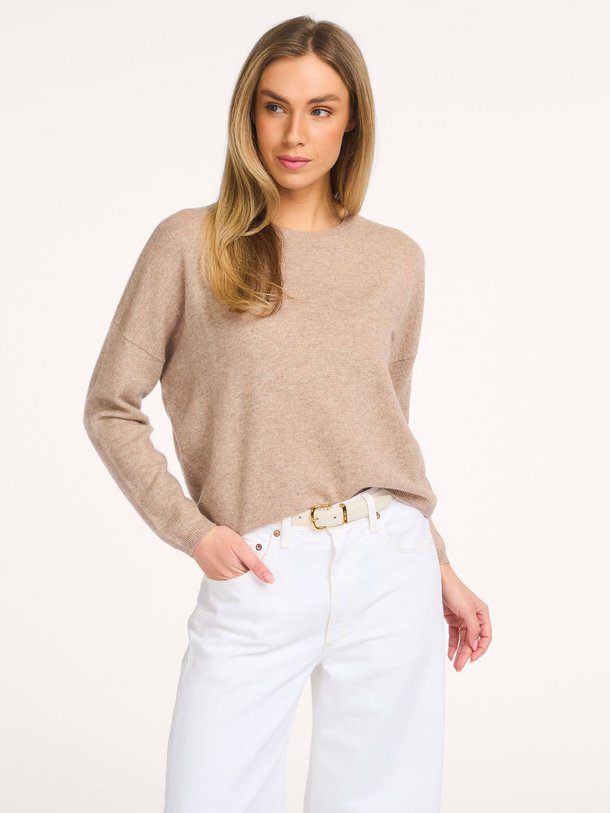 Ontdek de Kaira cashmere trui van Absolut Cashmere in de kleur Camel bij Orangebag. Op werkdagen voor 21:45 besteld, morgen in huis.