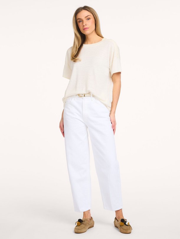 Ontdek de Brownie linnen top van Des Petits Hauts in de kleur Crème bij Orangebag. Op werkdagen voor 21:45 besteld, morgen in huis.