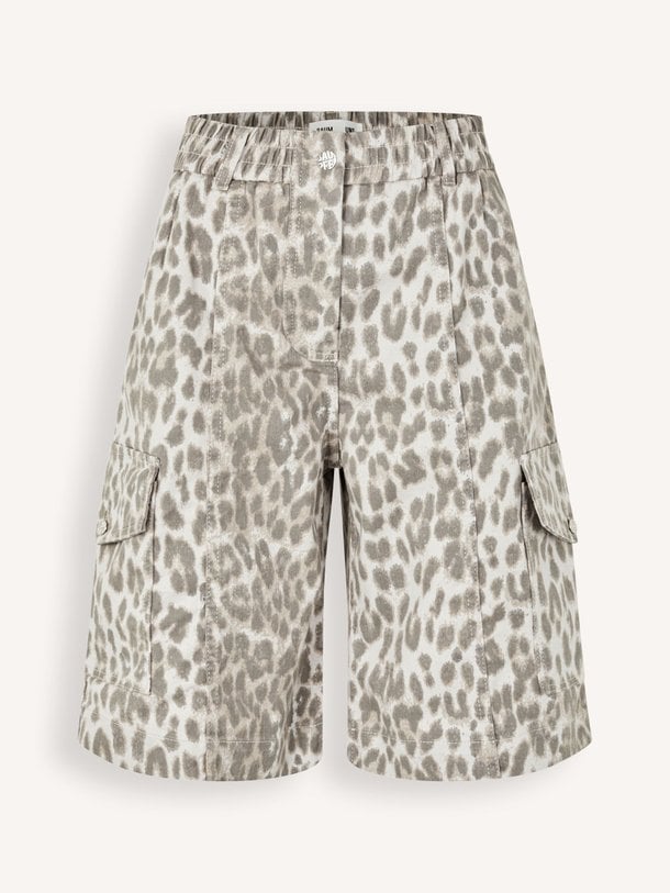 Ontdek de Neeto, organic cotton leopard short van Baum und Pferdgarten bij Orangebag. Op werkdagen voor 21:45 besteld, morgen in huis.