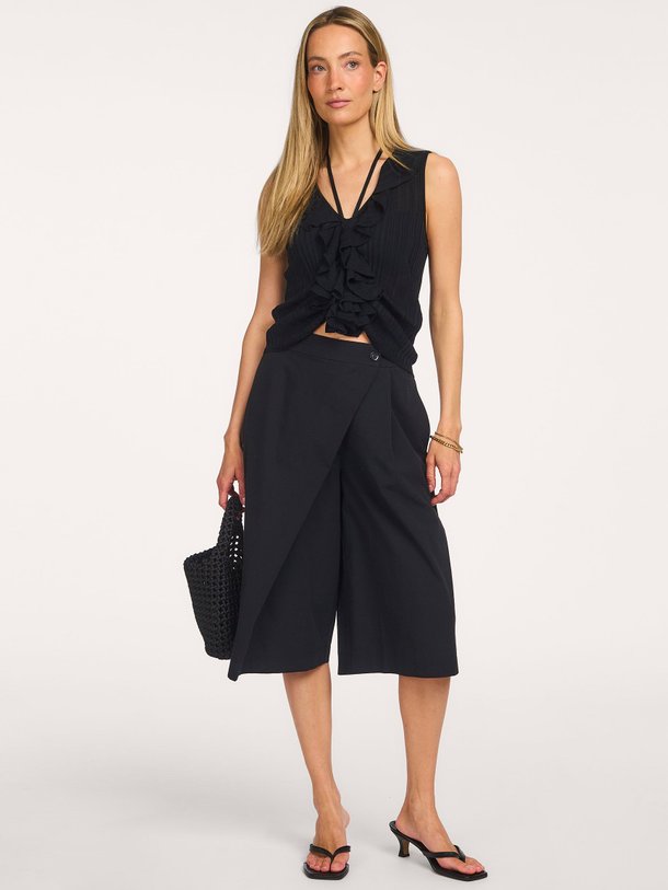 Ontdek de Wrap shorts Cotton van Summum bij Orangebag. Op werkdagen voor 21:45 besteld, morgen in huis.