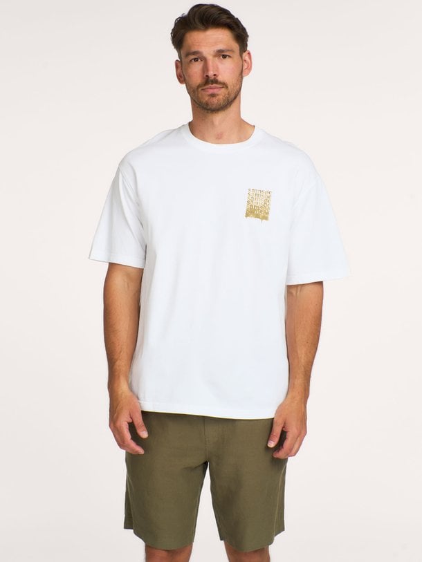 Samsoe Samsoe Sasteven T-Shirt 11725 Ontdek de SASTEVEN T-SHIRT 11725 van Samsoe Samsoe bij Orangebag. Op werkdagen voor 21:45 besteld, morgen in huis.
