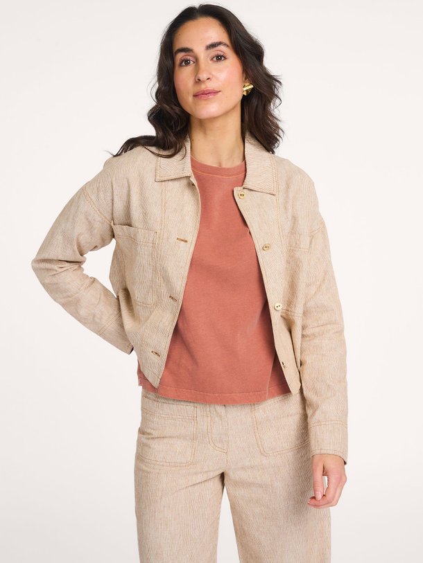 Ontdek de Notteri linnenmix blouse van Sessun in de kleur Lichtbruin bij Orangebag. Op werkdagen voor 21:45 besteld, morgen in huis.