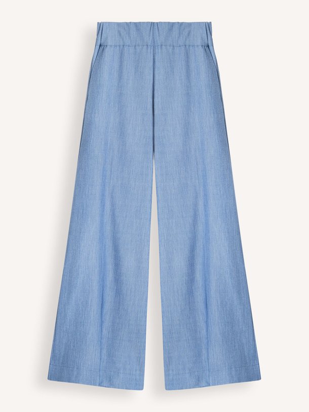 Ontdek de Super Woody viscosemix broek van Sea Me Happy in de kleur Blauw bij Orangebag. Op werkdagen voor 21:45 besteld, morgen in huis.