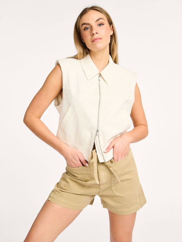 Ontdek de Geweven gemêleerde gilet van Yaya in de kleur zand bij Orangebag. Op werkdagen voor 21:45 besteld, morgen in huis.