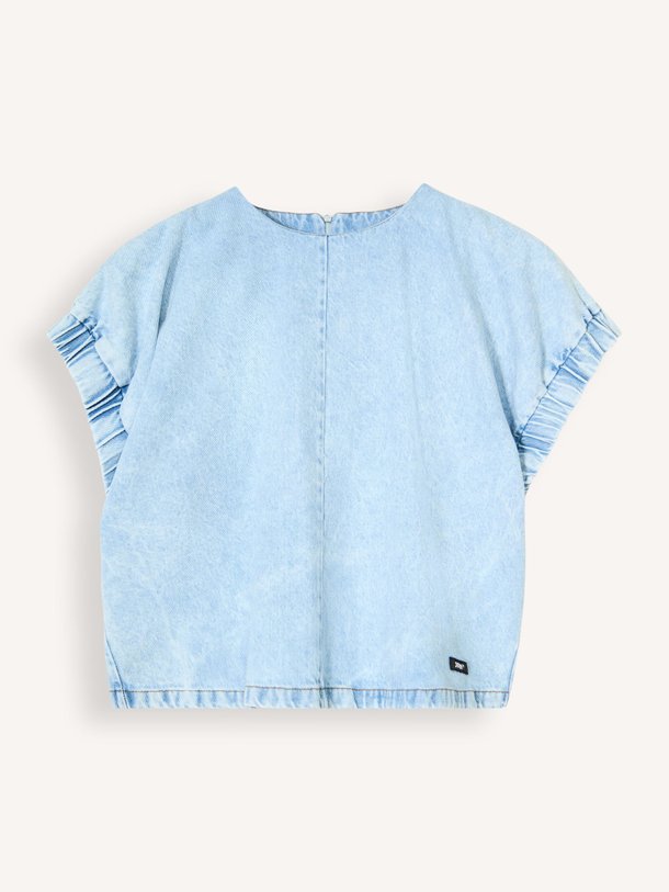 Ontdek de Pepper denim top van Johny in de kleur Blauw bij Orangebag. Op werkdagen voor 21:45 besteld, morgen in huis.