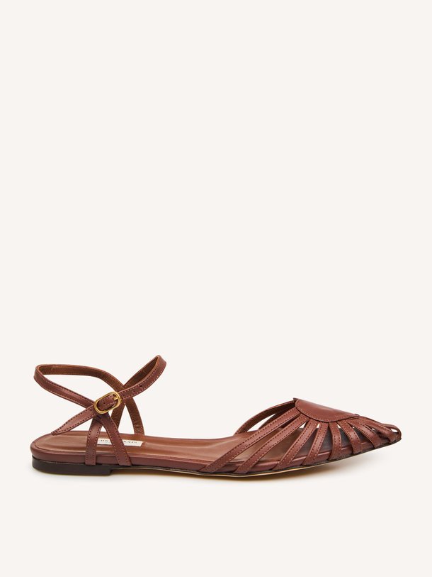 Ontdek de Keesha lederen slingbacks van Anonymous Copenhagen in de kleur Donkerbruin bij Orangebag. Op werkdagen voor 21:45 besteld, morgen in huis.