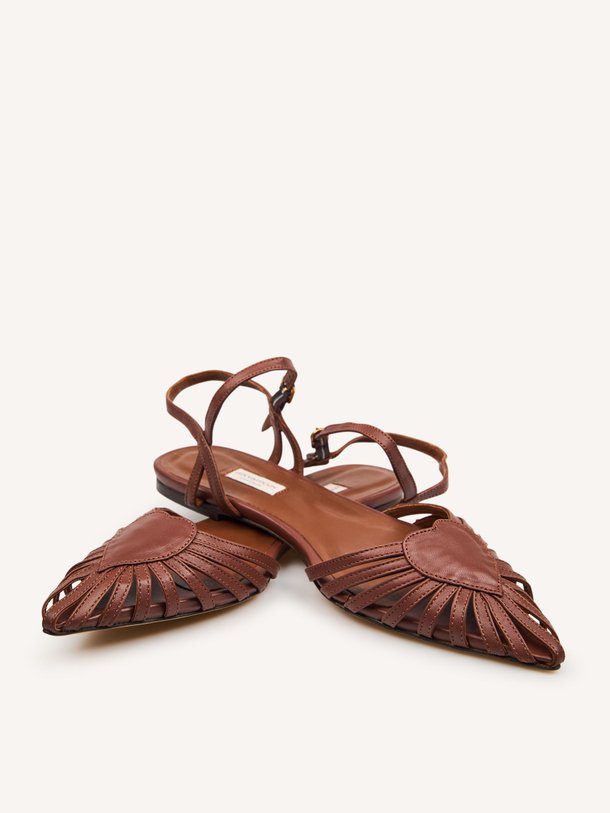 Ontdek de Keesha lederen slingbacks van Anonymous Copenhagen in de kleur Donkerbruin bij Orangebag. Op werkdagen voor 21:45 besteld, morgen in huis.