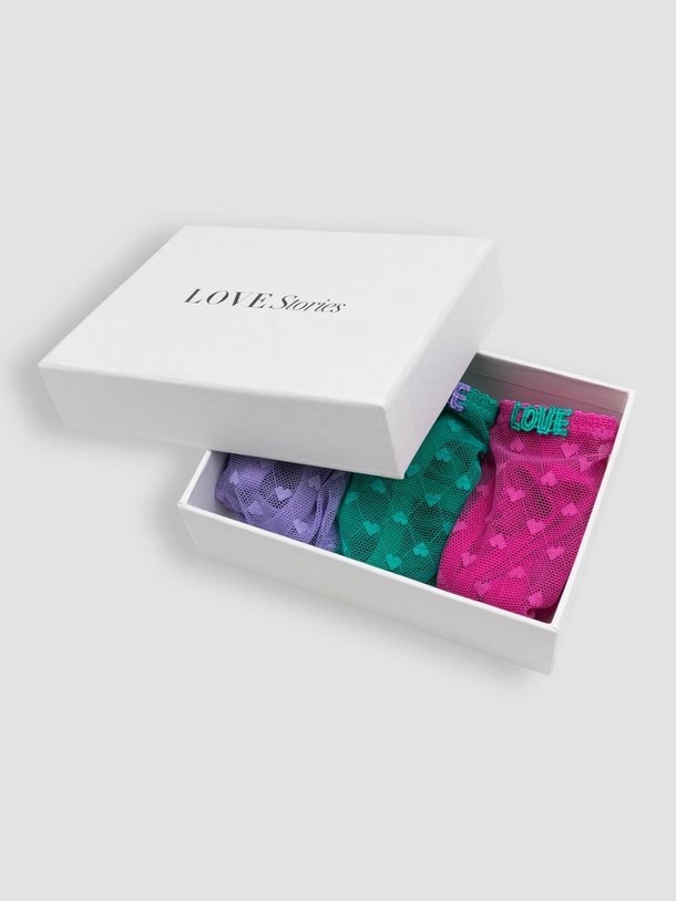 Ontdek de Spice set van 3 slips van Love Stories in de kleur fuchsia bij Orangebag. Op werkdagen voor 21:45 besteld, morgen in huis.