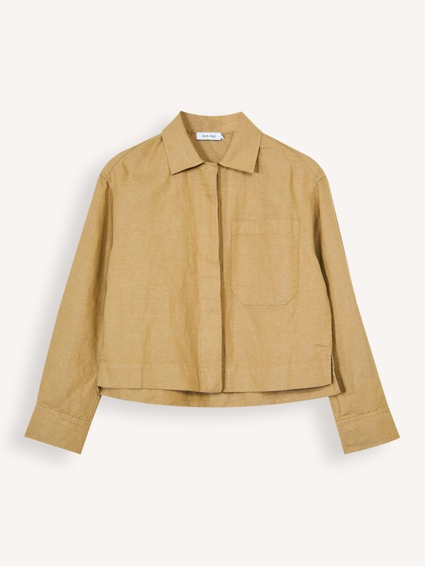 Ontdek de Joan katoen/linnenmix blouse van Knit-ted in de kleur Kaki bij Orangebag. Op werkdagen voor 21:45 besteld, morgen in huis.
