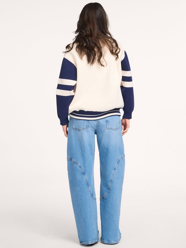 Ontdek de Chrissy cashmere mix vest met borduursel van Baum und Pferdgarten in de kleur Lichtroze bij Orangebag. Op werkdagen voor 21:45 besteld, morgen in huis.