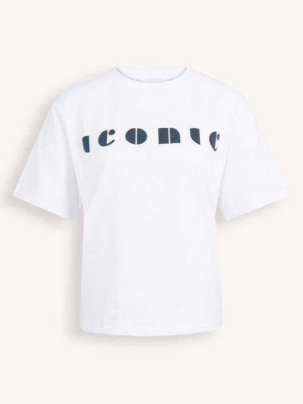 Ontdek de Katoenen T-shirt van Yaya in de kleur Wit bij Orangebag. Op werkdagen voor 21:45 besteld, morgen in huis.