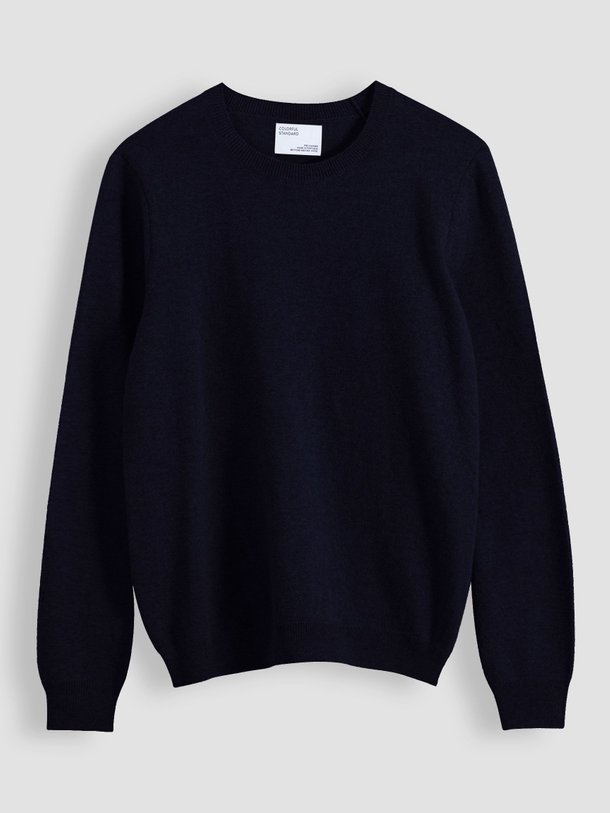 Ontdek de Merino wollen trui van Colorful Standard in de kleur donkerblauw bij Orangebag. Op werkdagen voor 21:45 besteld, morgen in huis.