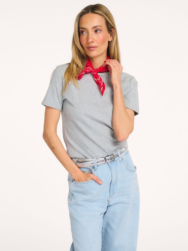 Ontdek de Katoenmix T-shirt van Yaya in de kleur Grijs bij Orangebag. Op werkdagen voor 21:45 besteld, morgen in huis.