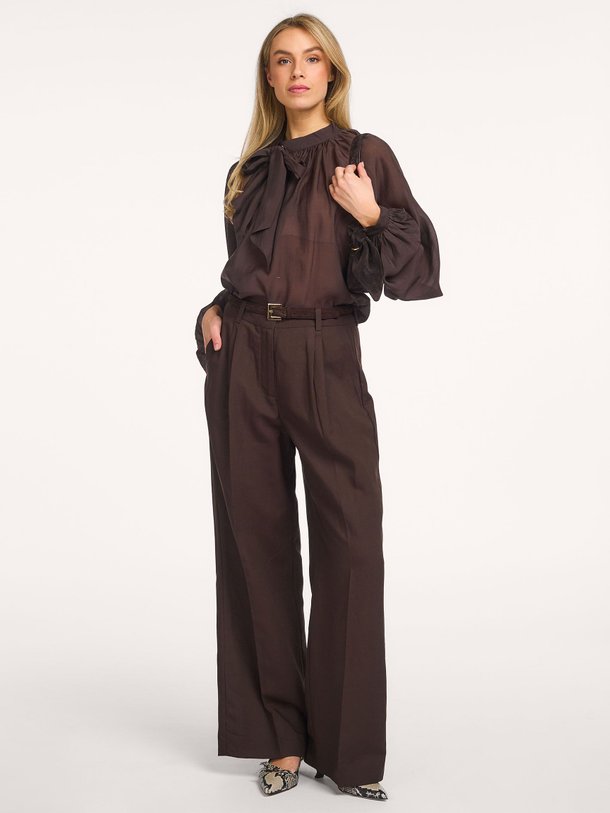 Ontdek de Natu lyocell/linnenmix broek van Copenhagen Muse in de kleur Donkerbruin bij Orangebag. Op werkdagen voor 21:45 besteld, morgen in huis.