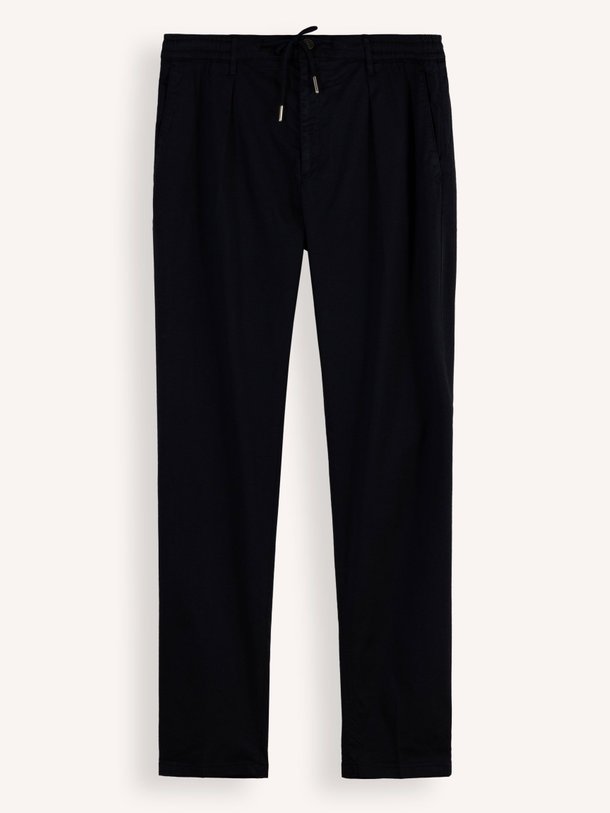 Ontdek de Sportcord lyocell/katoenmix chino van Profuomo in de kleur donkerblauw bij Orangebag. Op werkdagen voor 21:45 besteld, morgen in huis.