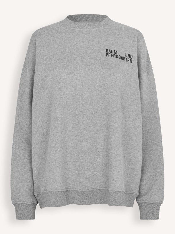 Ontdek de Julle organic cotton oversized sweater van Baum und Pferdgarten in de kleur Grijs bij Orangebag. Op werkdagen voor 21:45 besteld, morgen in huis.