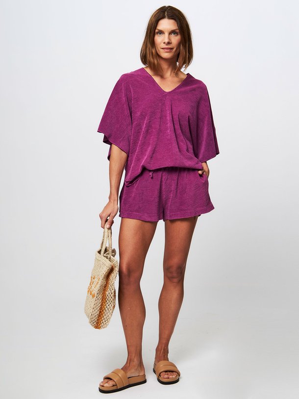 Ontdek de Katoenen badstof short van Speezys in de kleur paars bij Orangebag. Op werkdagen voor 21:45 besteld, morgen in huis.