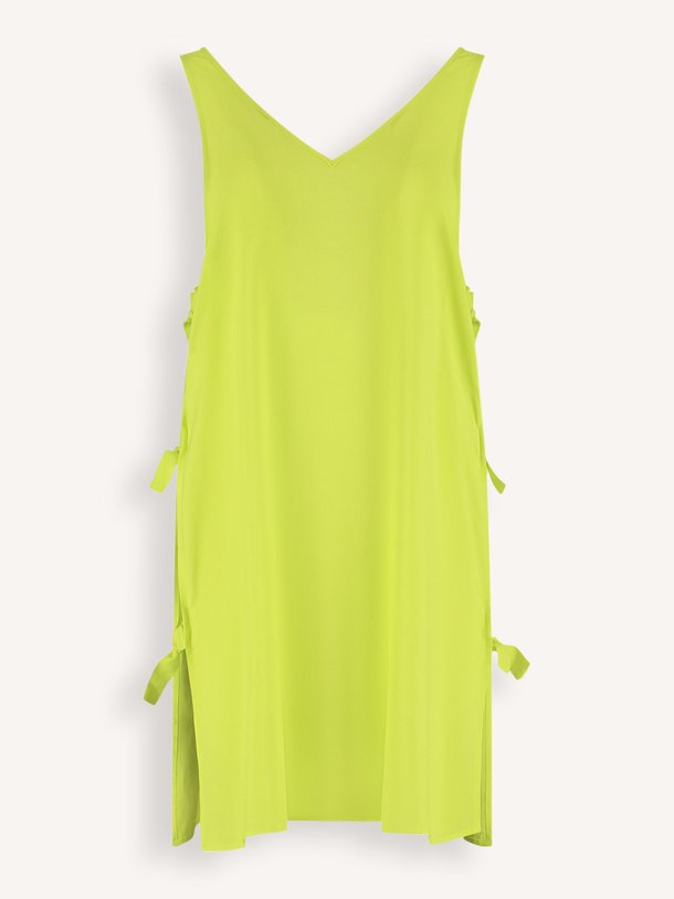 Ontdek de Viscose jurk van Beachlife bij Orangebag. Op werkdagen voor 21:45 besteld, morgen in huis.