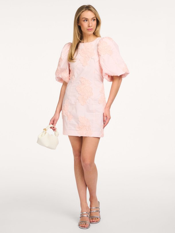 Ontdek de Ashley organic cotton jurk van Second Female in de kleur Lichtroze bij Orangebag. Op werkdagen voor 21:45 besteld, morgen in huis.