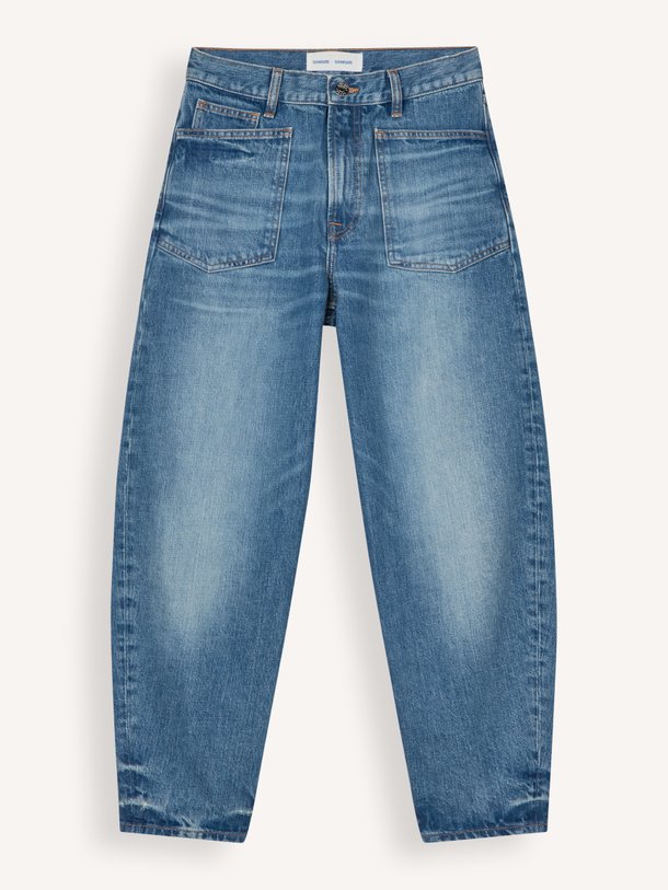 Ontdek de Saveyra mid waist barrel fit jeans van Samsoe Samsoe in de kleur Blauw bij Orangebag. Op werkdagen voor 21:45 besteld, morgen in huis.