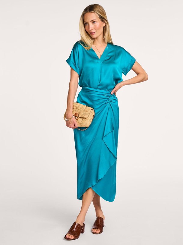 Ontdek de Duma viscose rok van La Fee Maraboutee in de kleur turquoise bij Orangebag. Op werkdagen voor 21:45 besteld, morgen in huis.