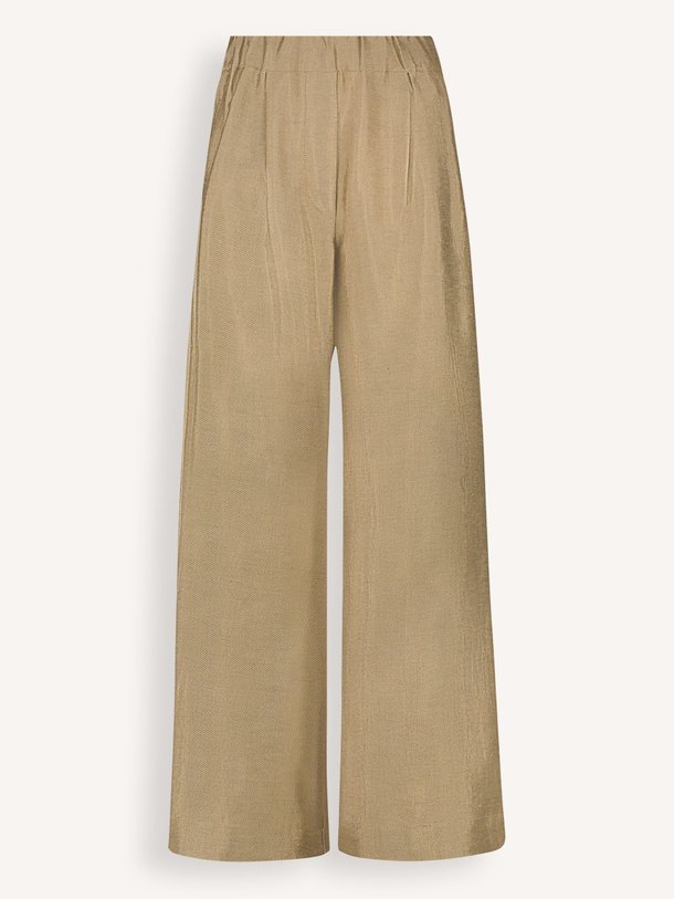 Ontdek de Benji viscosemix gloss broek van By-Bar in de kleur Goudkleur bij Orangebag. Op werkdagen voor 21:45 besteld, morgen in huis.