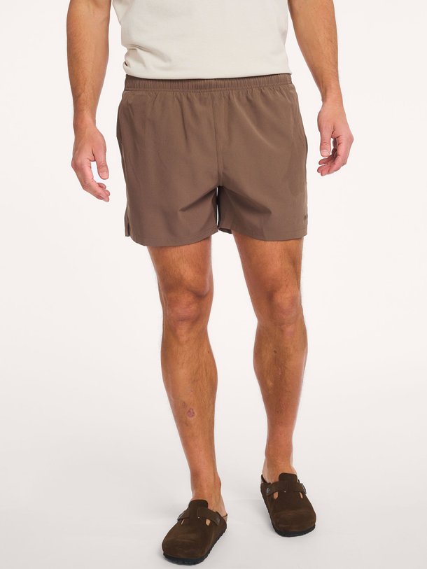 Ontdek de Holiday geweven zwembroek van NN.07 in de kleur Taupe bij Orangebag. Op werkdagen voor 21:45 besteld, morgen in huis.