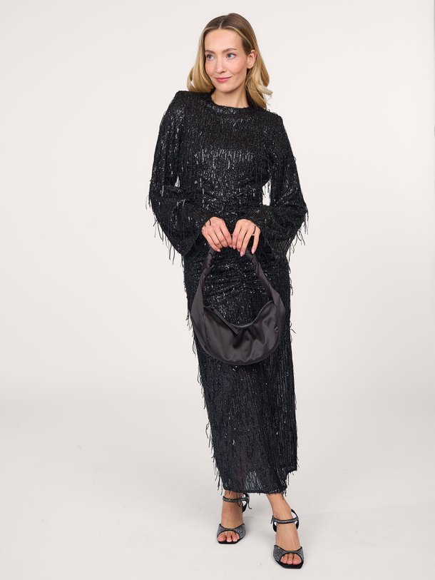 Ontdek de Sequince geweven jurk met pailletten en franjes van Copenhagen Muse in de kleur zwart bij Orangebag. Op werkdagen voor 21:45 besteld, morgen in huis.