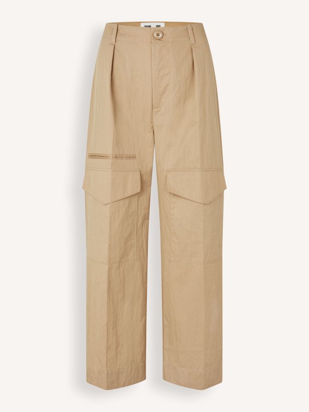 Ontdek de Neria, organic cottonmix cropped broek van Baum und Pferdgarten bij Orangebag. Op werkdagen voor 21:45 besteld, morgen in huis.