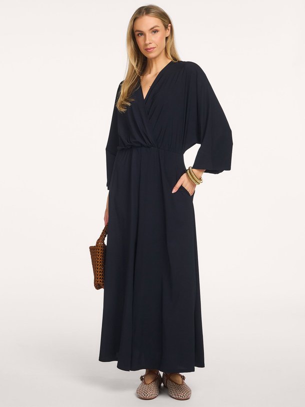 Ontdek de Dress van No Man's Land bij Orangebag. Op werkdagen voor 21:45 besteld, morgen in huis.