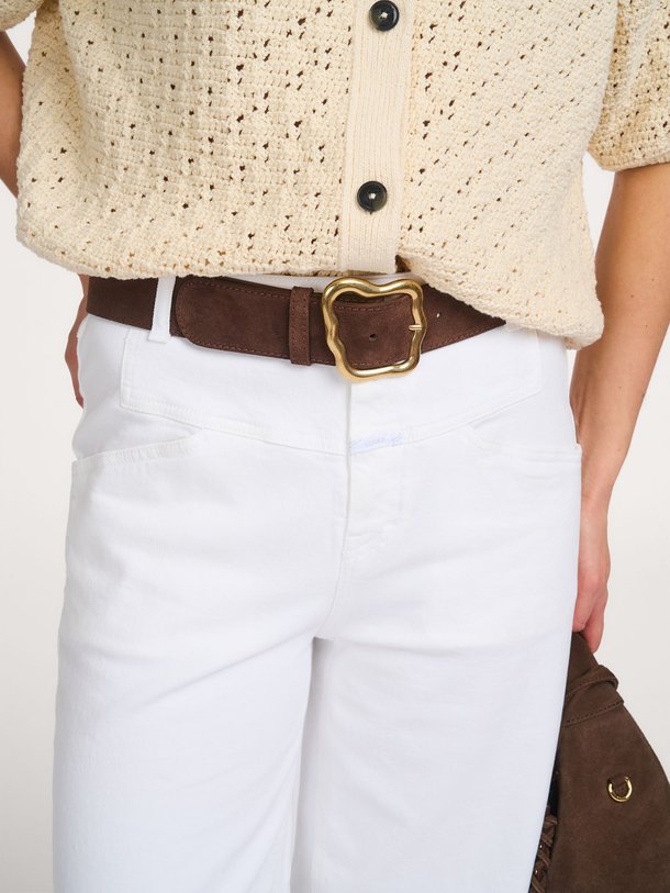 Ontdek de Plunge suède riem van Frnch in de kleur Donkerbruin bij Orangebag. Op werkdagen voor 21:45 besteld, morgen in huis.