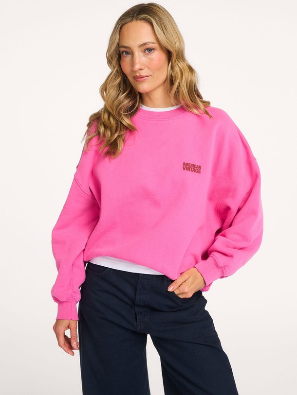 Ontdek de Plizzy katoenen logo sweater van American Vintage in de kleur Roze bij Orangebag. Op werkdagen voor 21:45 besteld, morgen in huis.